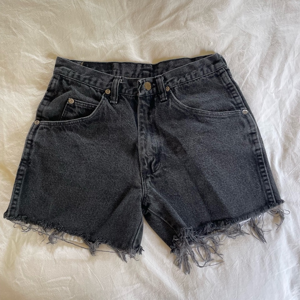 Black wrangler cut off denim shorts